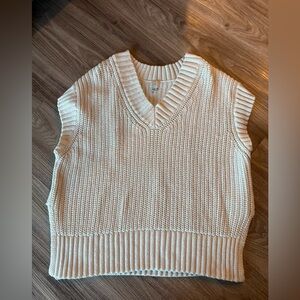 White Sleeveless Knit Full Length Sweater Vest